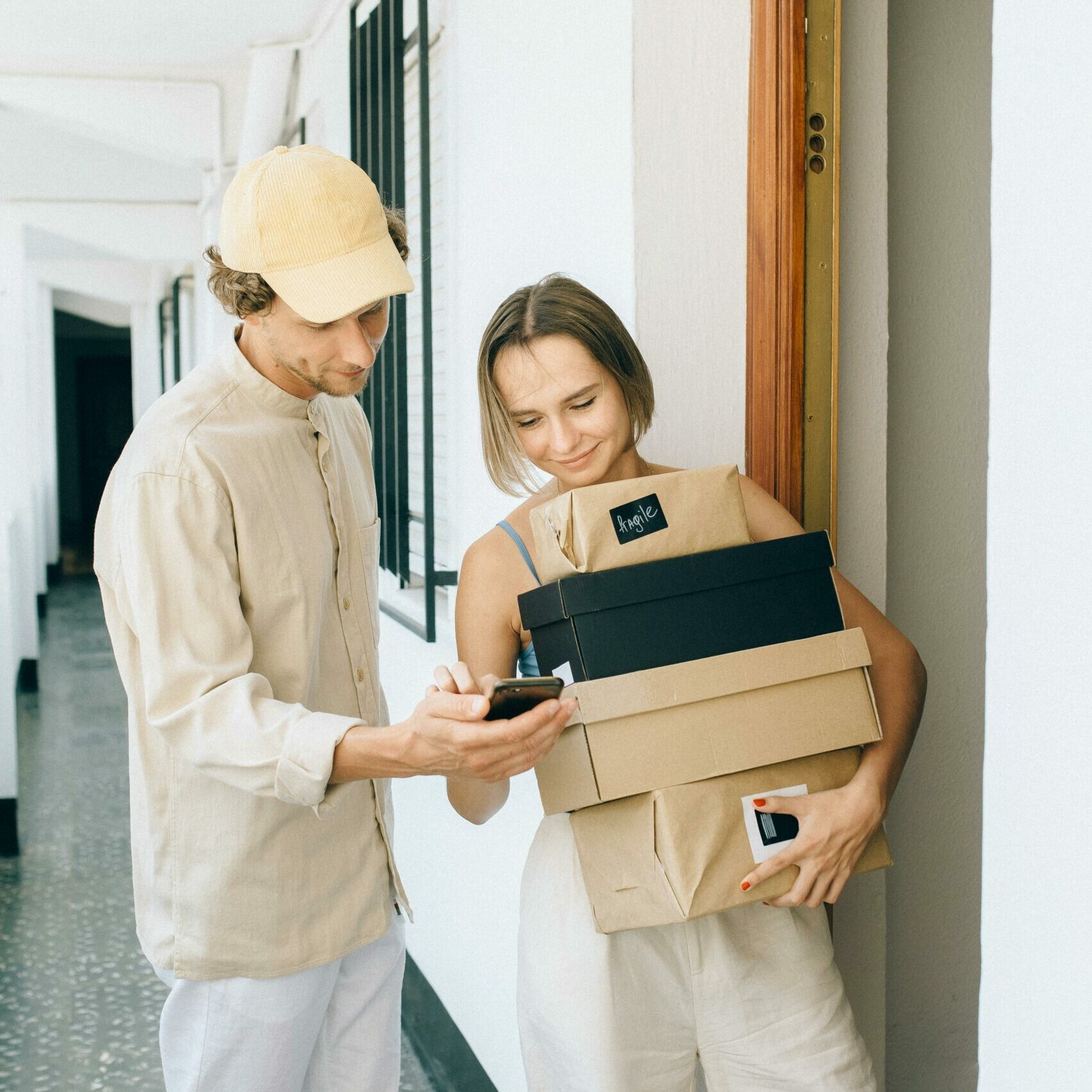 pexels-n-voitkevich-8939564 Peak surcharges